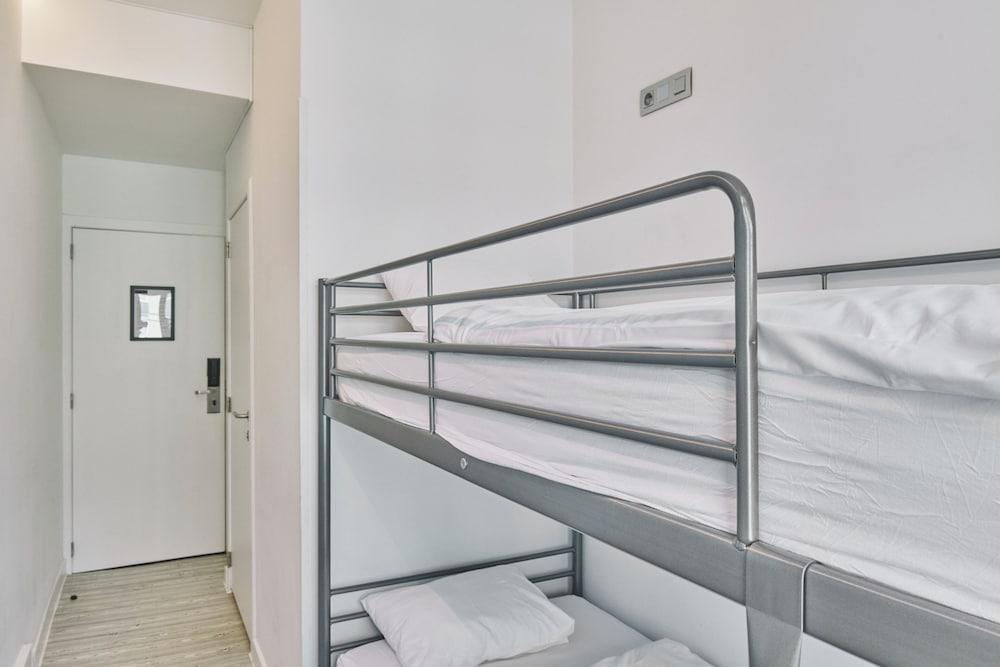 The Legacy by 2GO4 City Center