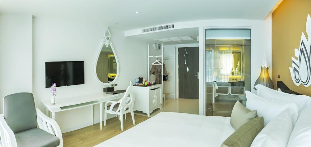 Anajak Bangkok Hotel