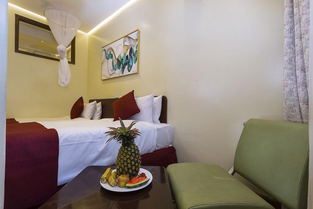 Hotel Central Park & Conference Centre