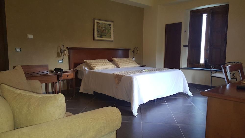 Antico Borgo Petralia