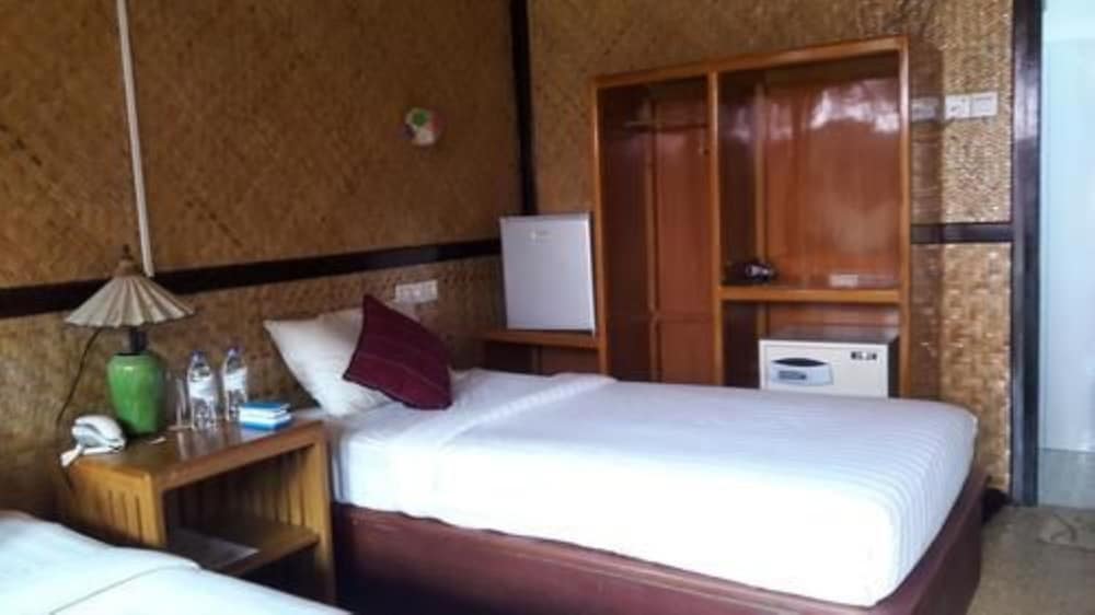 Palace Nyaung Shwe Guest House