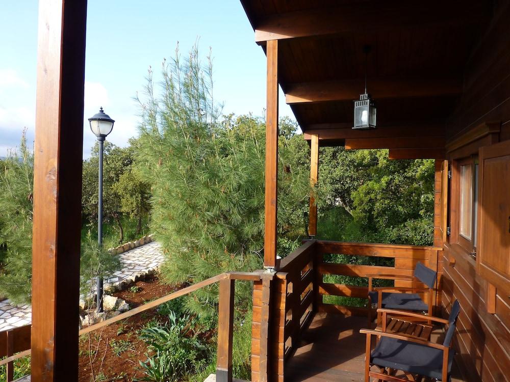 Mountain Breeze Resort