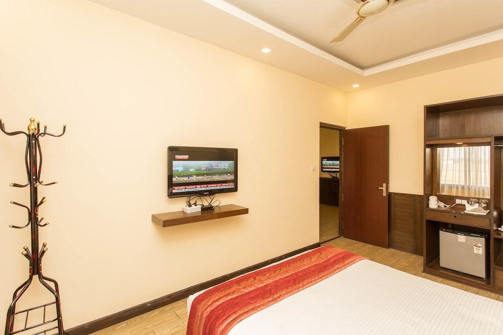 Bodhi Redsun - Shinee Premiere