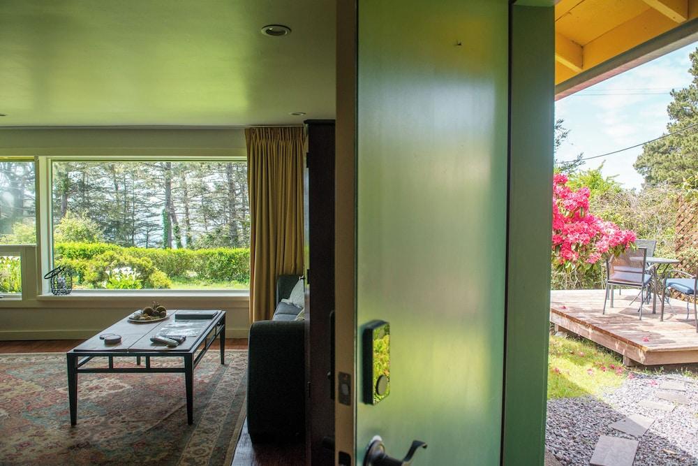 Inn at Buckhorn Cove