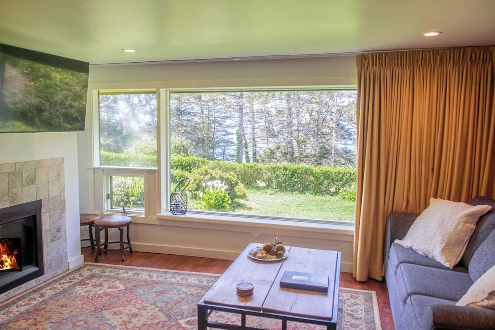 Inn at Buckhorn Cove