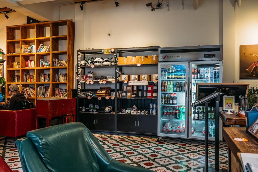 Chengdu Flipflop Hostel