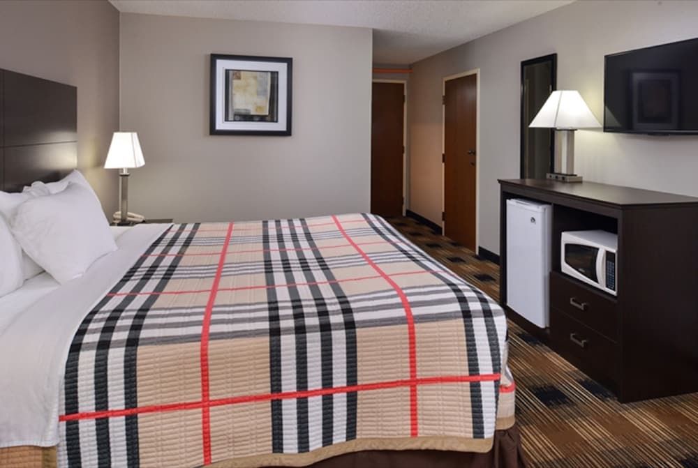 FairBridge Inn Express, Monroe City