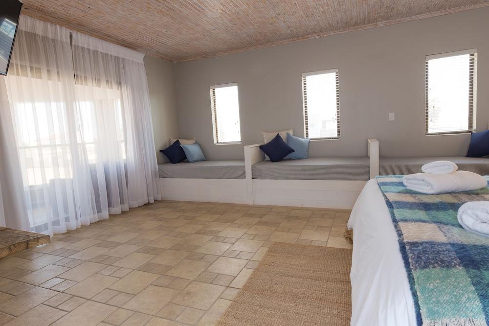 Driftwood Guesthouse