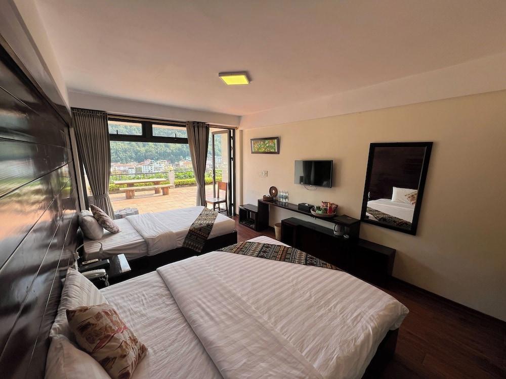 Sapa Village Hotel