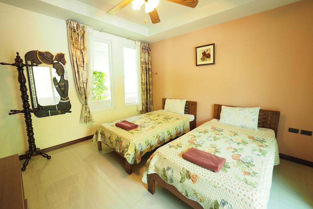 Baan Suan Resort Juree Punsuk