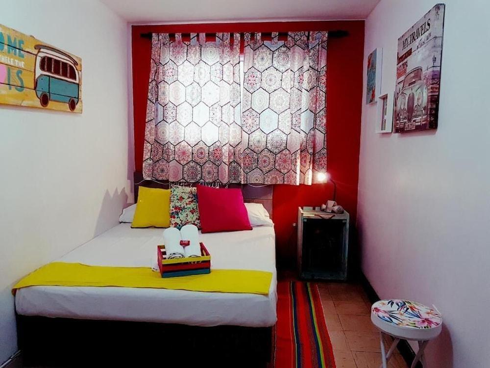 The Pelican Larry Hostel