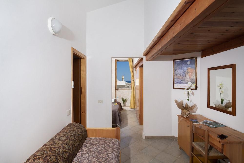 Hotel Punta San Francesco