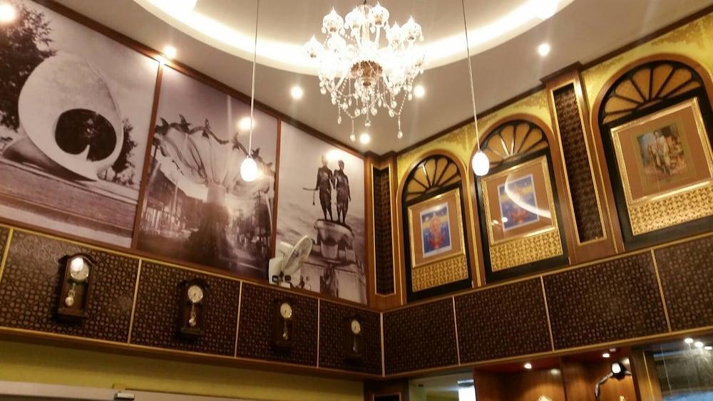 Phuket Chinoinn Hotel