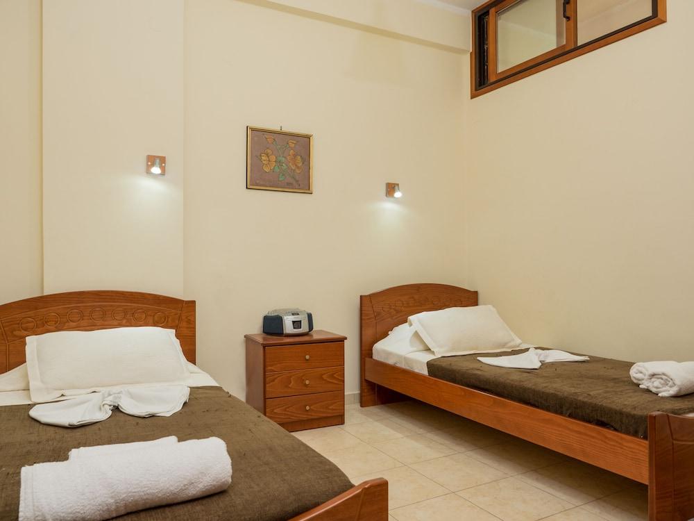 Xristinas Apartments