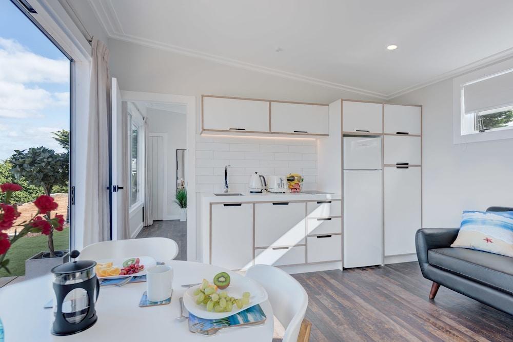 Woodside Bay Chalets