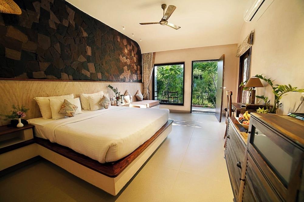 “ The Pugmark “ – A Wildlife Resort”