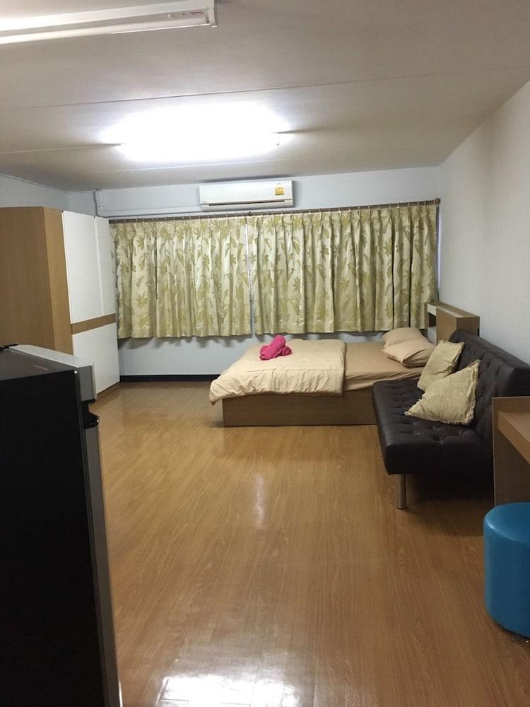 T9 Muang Thong Thani Condo
