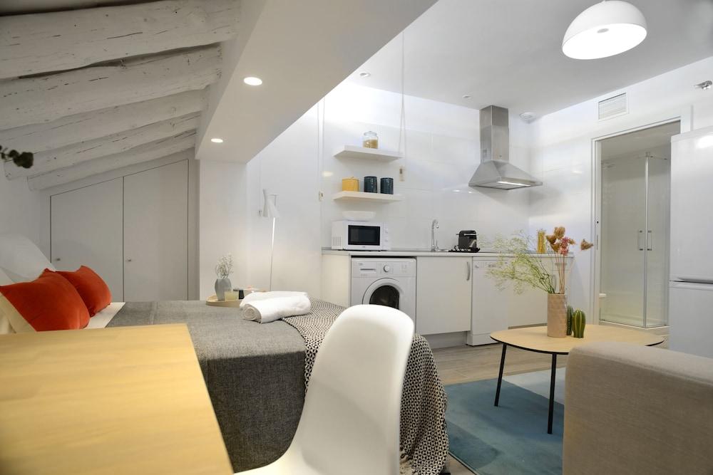 NQN Aparts & Suites Madrid