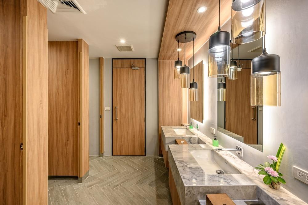 Namaka Resort Kamala