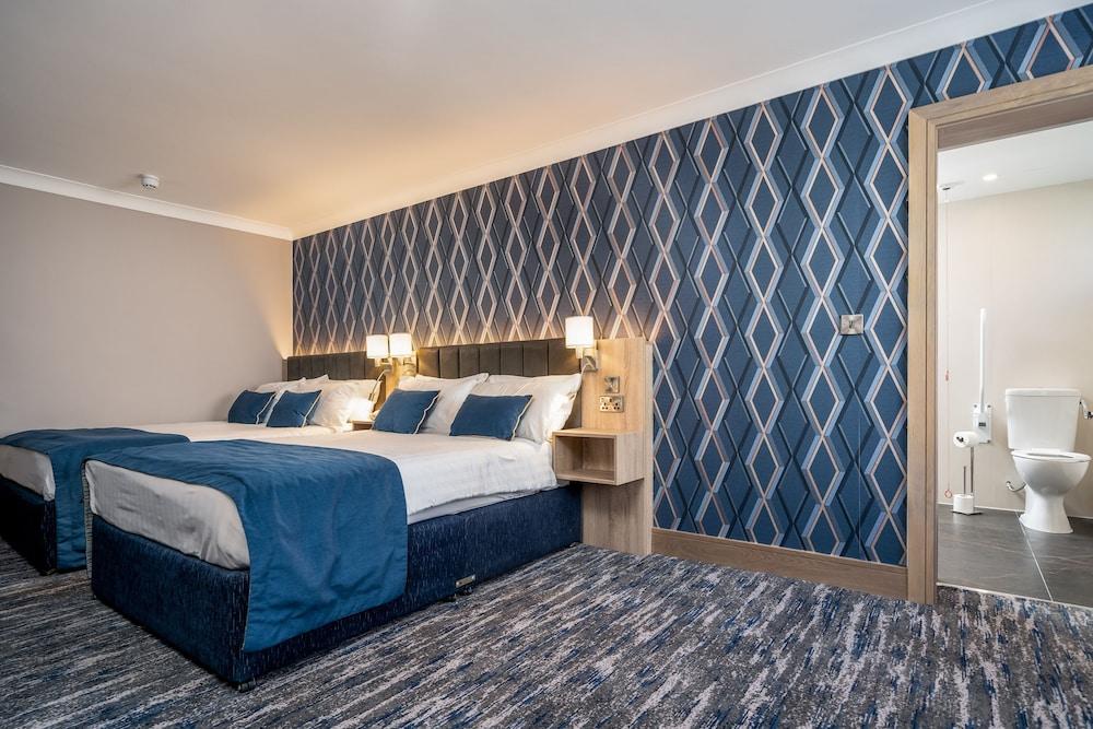 Rochestown Lodge Hotel