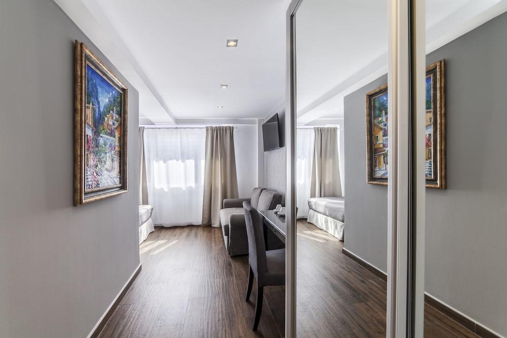 Essence Hotel Boutique