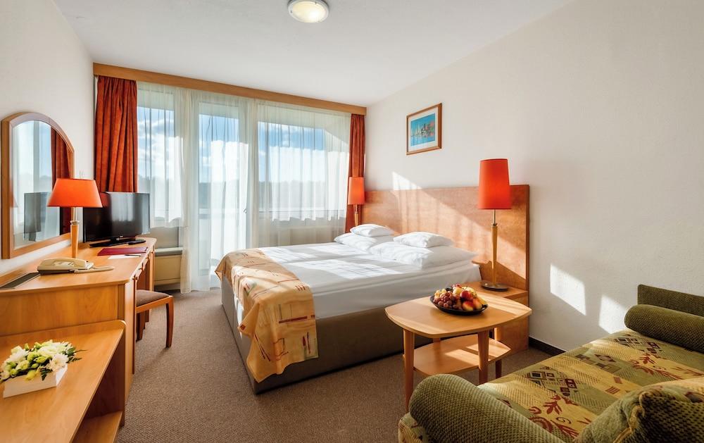 Hunguest Hotel Freya