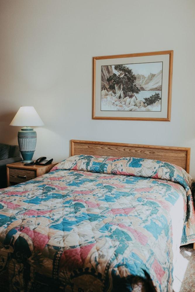 Carson City Plaza Hotel and Event Center