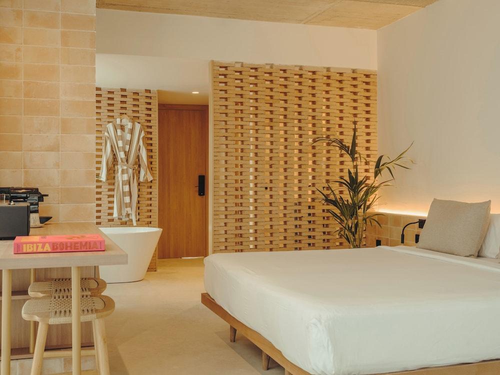 Bonito Ibiza by O Beach