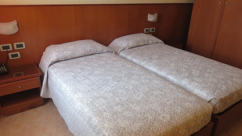 Hotel Oasi Dei Discepoli