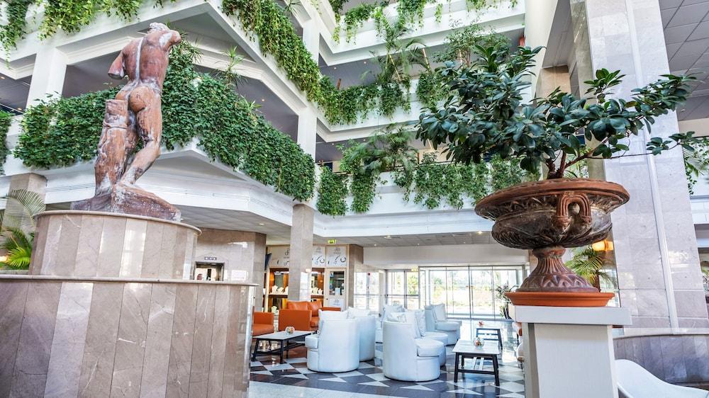 Louis Phaethon Beach