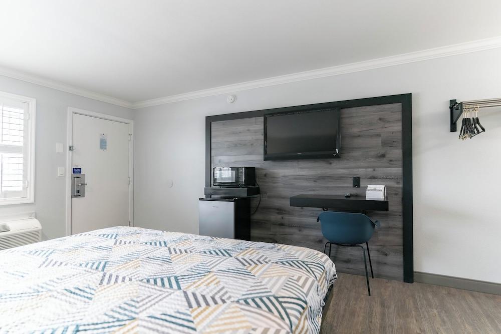 Motel 6 Pico Rivera, CA - Los Angeles