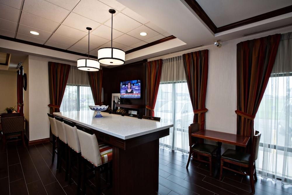 Hampton Inn By Hilton Napanee