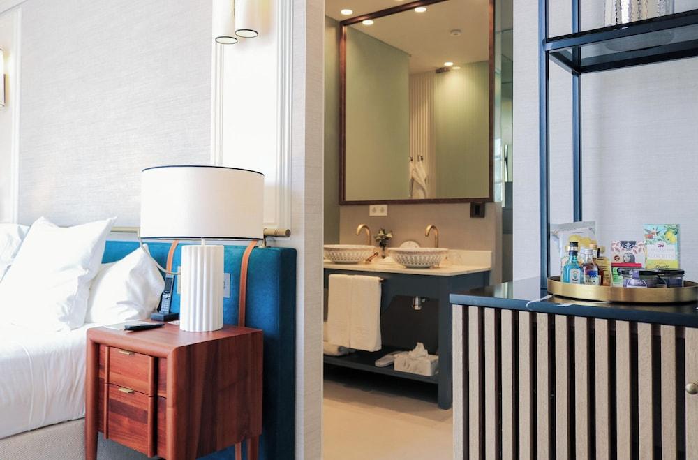 Hospes Palacio de los Patos, a Member of Design Hotels