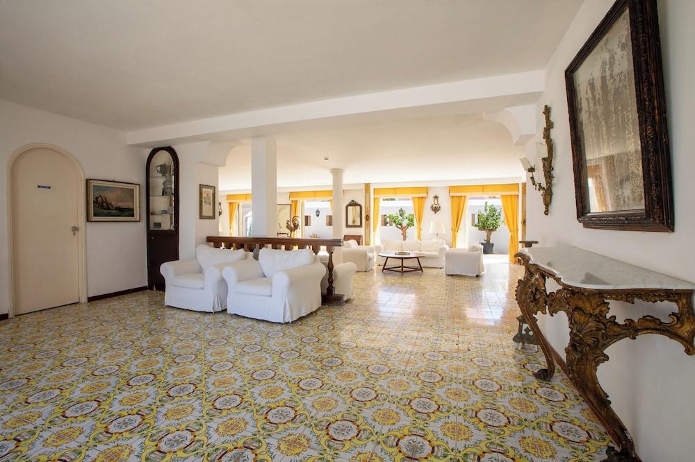 Hotel Torre dei Borboni