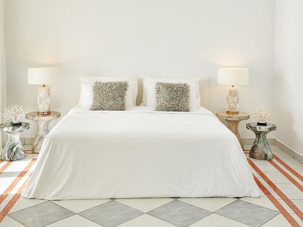 Mandola Rosa at Riviera Olympia, A Grecotel Resort to Live
