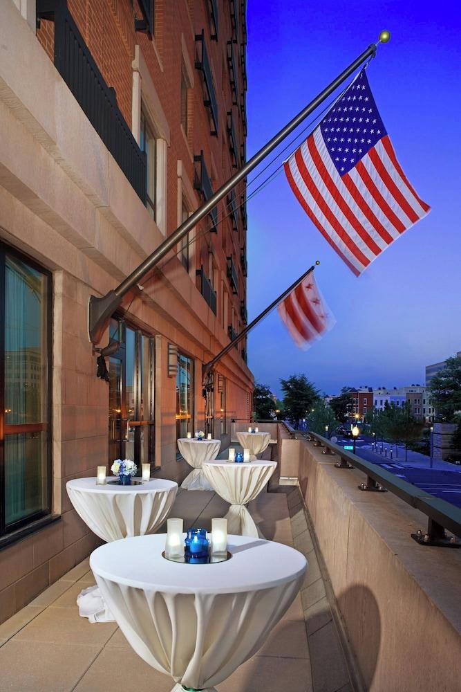 Courtyard by Marriott Washington Capitol Hill/Navy Yard