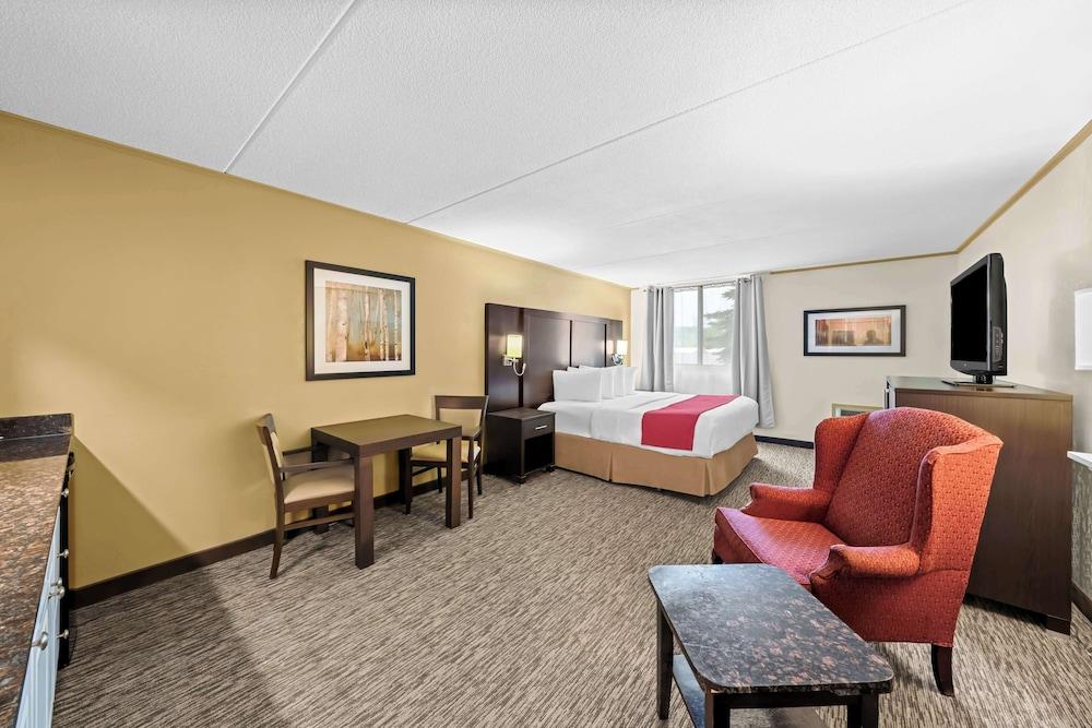 Best Western Plus Mariposa Inn & Conference Centre