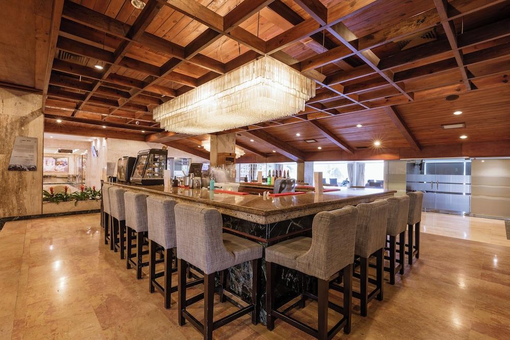 Dominican Fiesta Hotel