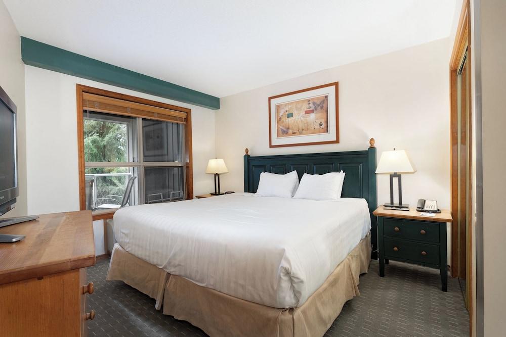 The Aspens by Whiski Jack