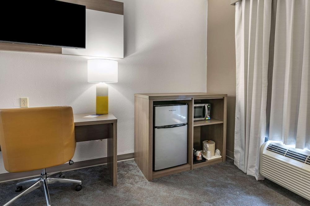 Comfort Inn & Suites Shelbyville