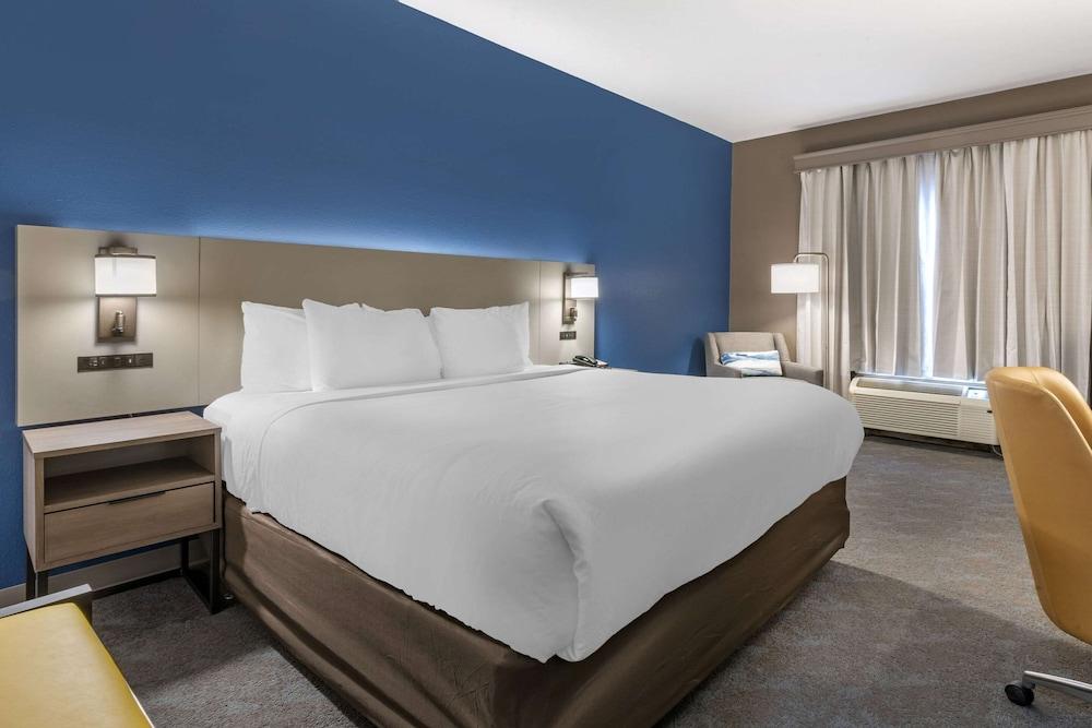 Comfort Inn & Suites Shelbyville