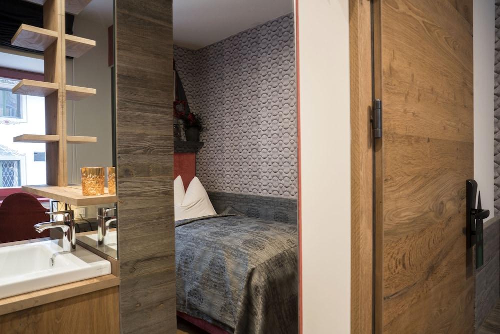 Boutique Hotel im Auracher Löchl