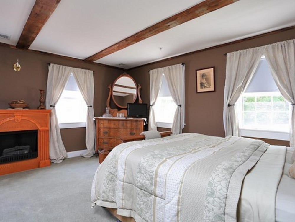 Old Orchard Beach Inn