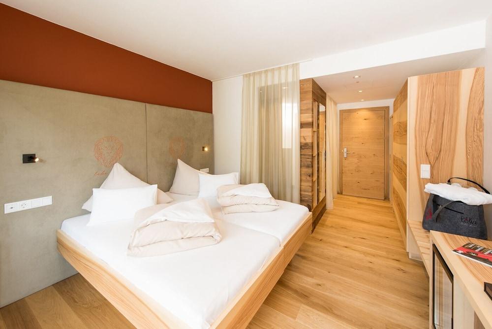 Der Löwe - LEBE FREI