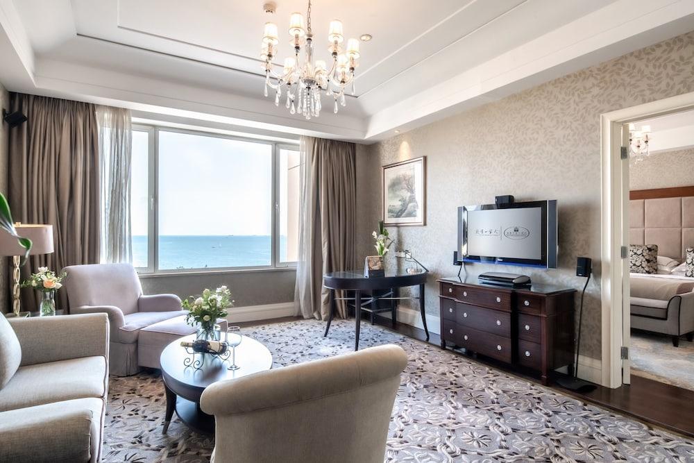 Qingdao Seaview Garden Hotel