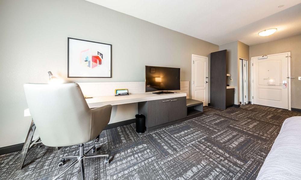 Hilton Garden Inn Beaumont, TX