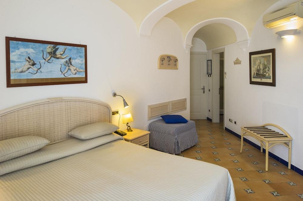 Hotel Bellevue Suite