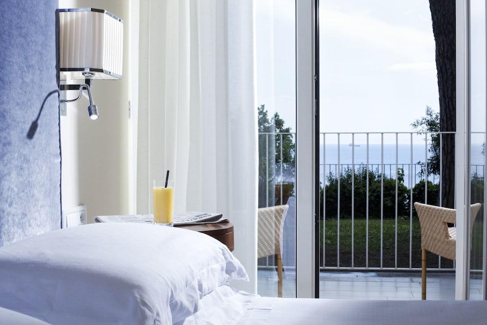 Hotel Riviera & Maximilians