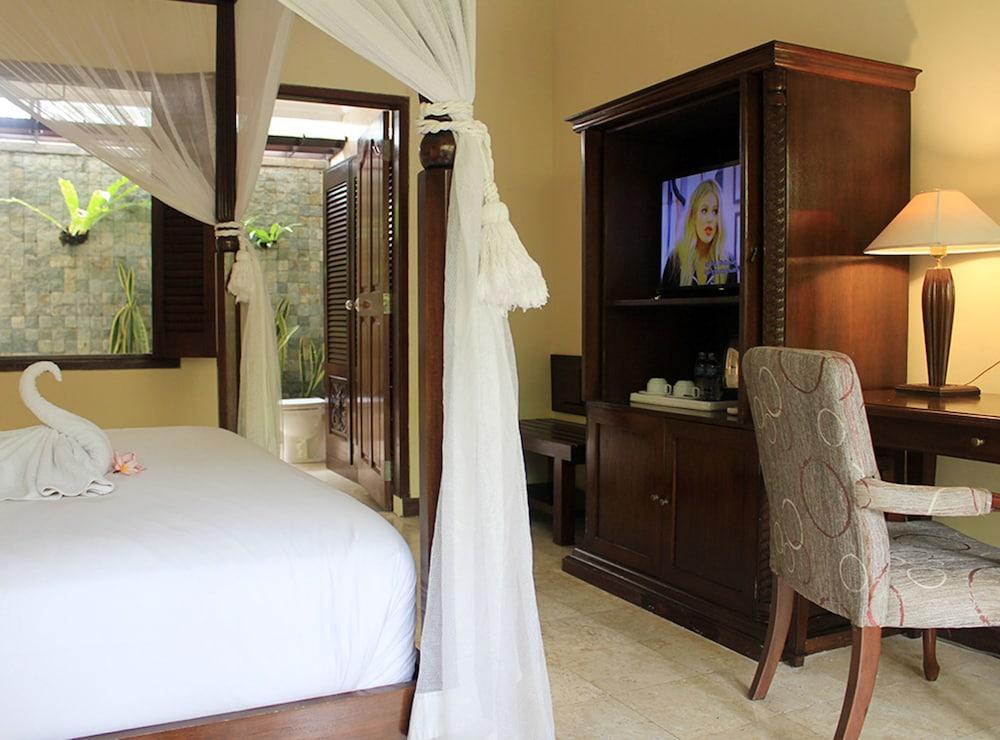 Puri Bunga Resort & Spa