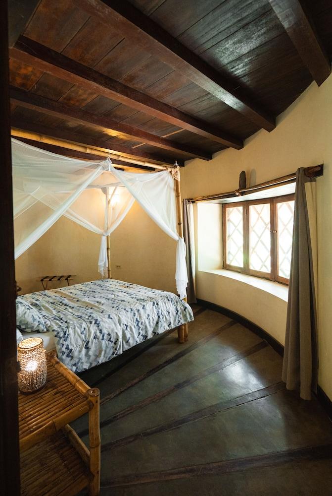 Punta Teonoste Beach Resort